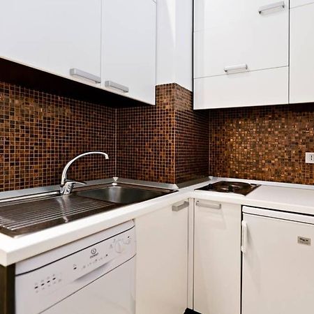 Milan Downtown - The Flat Apartment Екстериор снимка